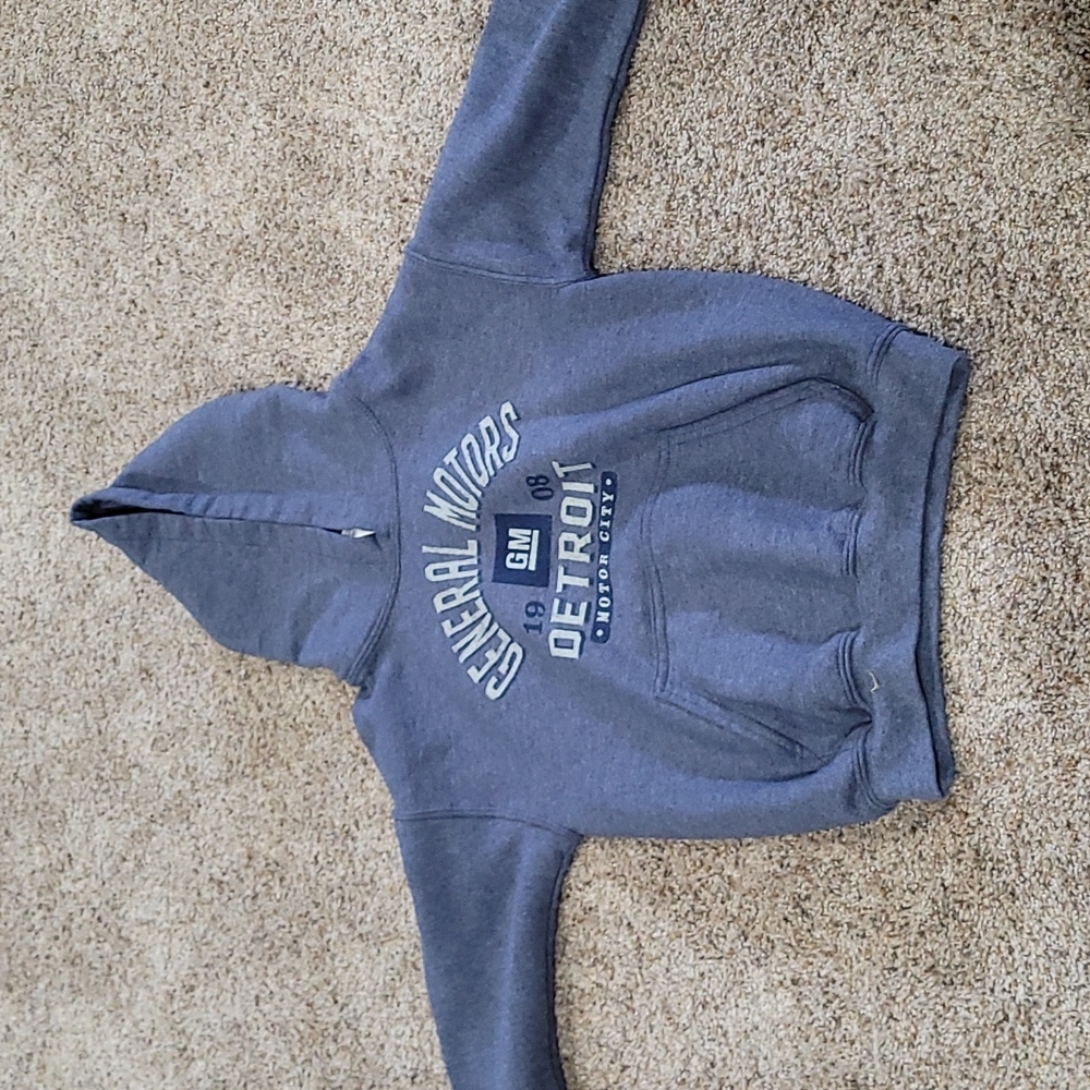 Youth small GM hoodie